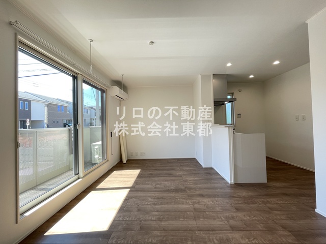 居室・リビング　リビングでゆったりくつろげる憩いの空間♪