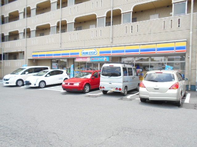 コンビニ　ミニストップ川口西立野店（コンビニ）まで513m