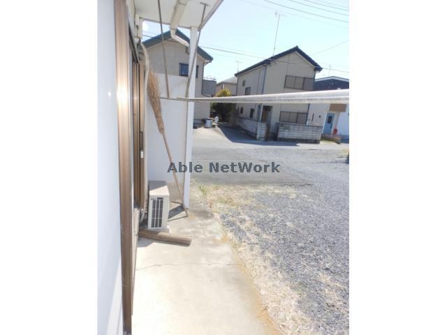 バルコニー　テラス