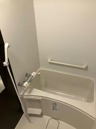 バス・シャワールーム　浴室乾燥機あります。