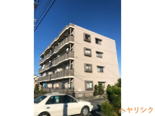 【ピネ北山の建物外観】