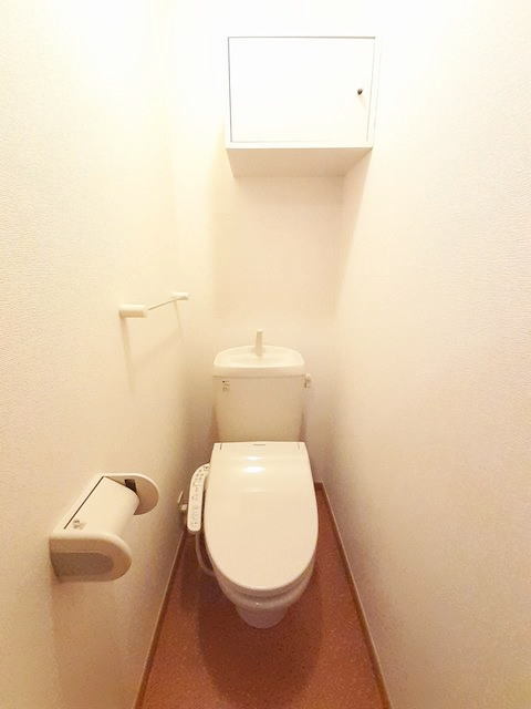 【シャルロッテのトイレ】