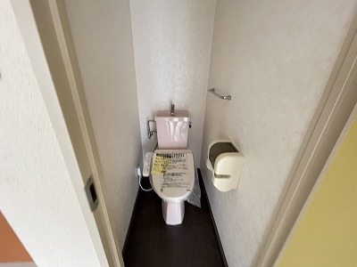 トイレ　コンパクトで使いやすいトイレです