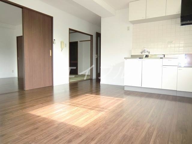 居室・リビング　リビング