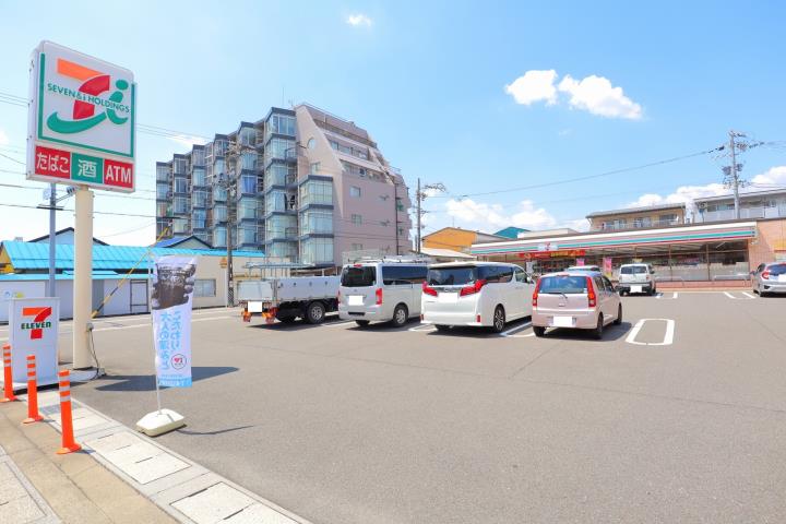 コンビニ　セブン－イレブン岐阜敷島町３丁目店（コンビニ）まで424m