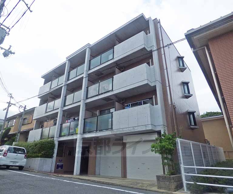 クリアドル北山の建物外観