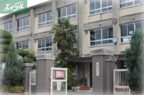 小学校　岡山市立鹿田小学校（小学校）まで841m