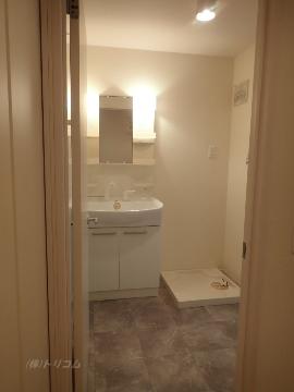 洗面設備　洗髪洗面化粧台