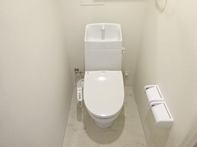 トイレ　シャワー付トイレ