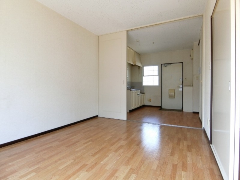 居室・リビング　図面と現状に相違がある場合には現状を優先