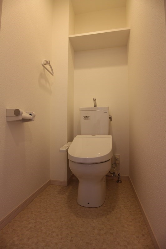 トイレ　とても清潔に保たれています！