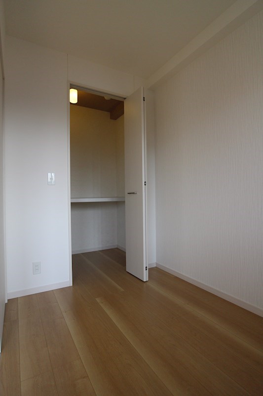 その他部屋・スペース　ウォークインクローゼットで収納も安心！