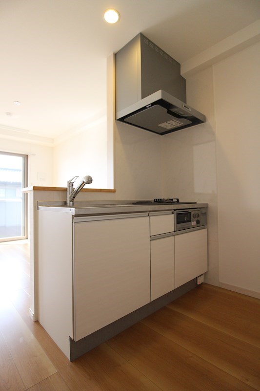 キッチン　リビングの見えるカウンターキッチンです！