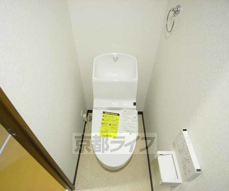 トイレ　ウォシュレットトイレです