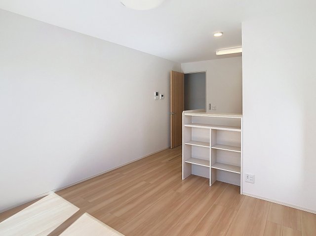 居室・リビング　2025年10月撮影※現況を優先します。