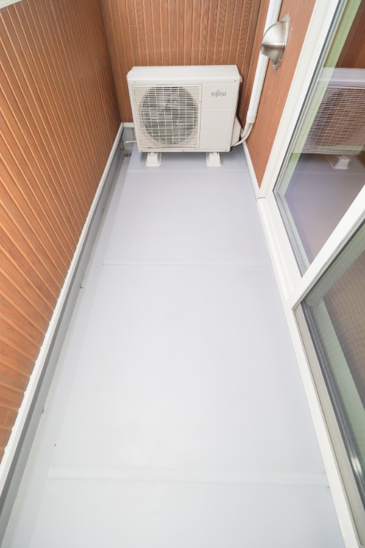 バルコニー　図面と現状に相違がある場合には現状を優先