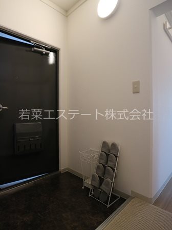 玄関　212号室・モデルルーム