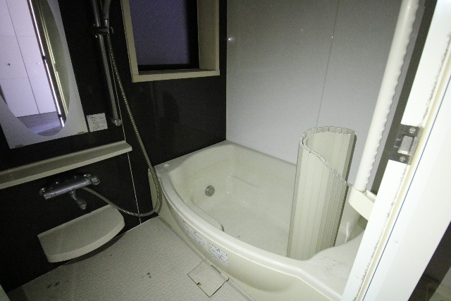 バス・シャワールーム　※別室の参考写真の為、現況優先です。