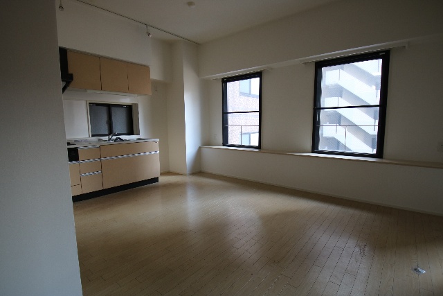 居室・リビング　※別室の参考写真の為、現況優先です。