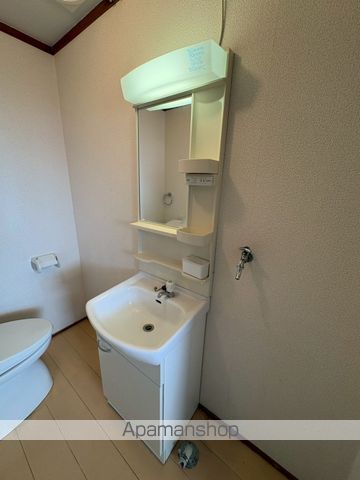 栄ハイツの内装写真