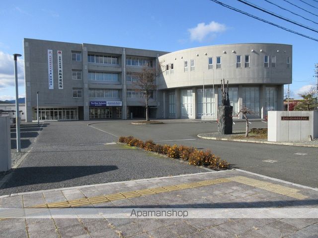 高校・高専　岩手県立紫波総合高等学校（高校・高専）まで985m