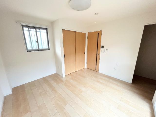 居室・リビング　洋室