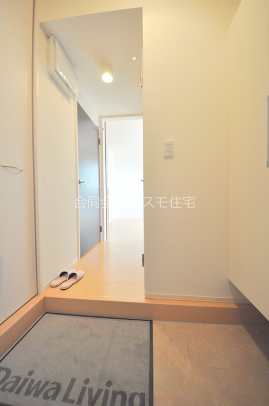フローレンス宮町の玄関写真