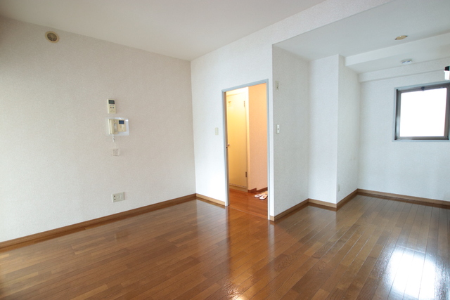 居室・リビング　★過去募集時の写真【ＤＫ８．２帖】家族が集まるダイニング