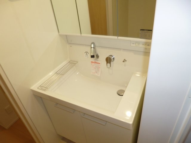 洗面設備　シャンプードレッサー