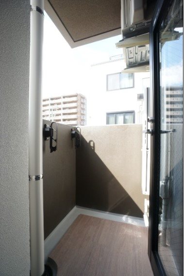 バルコニー　※同シリーズ、別物件参照