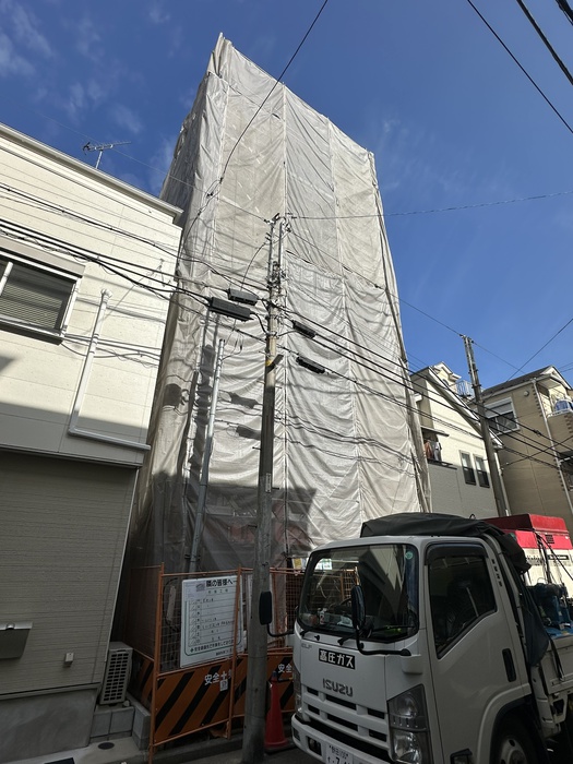 建物外観　建築中