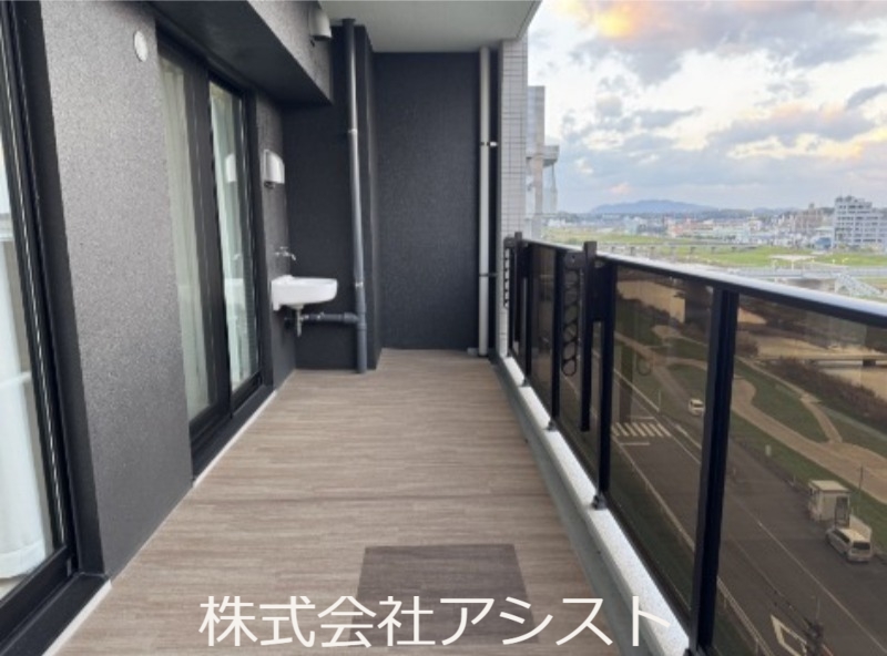 バルコニー　別室の写真になります。