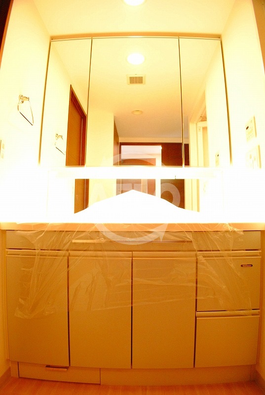 洗面設備　カスタリア阿倍野　独立洗面台