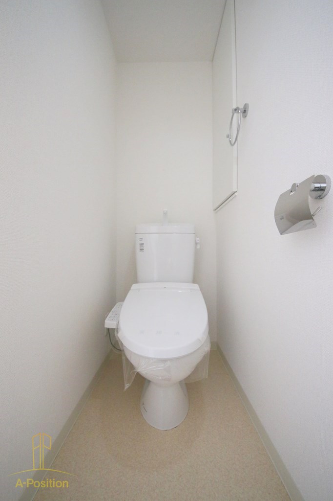 トイレ　セレニテ心斎橋グランデ