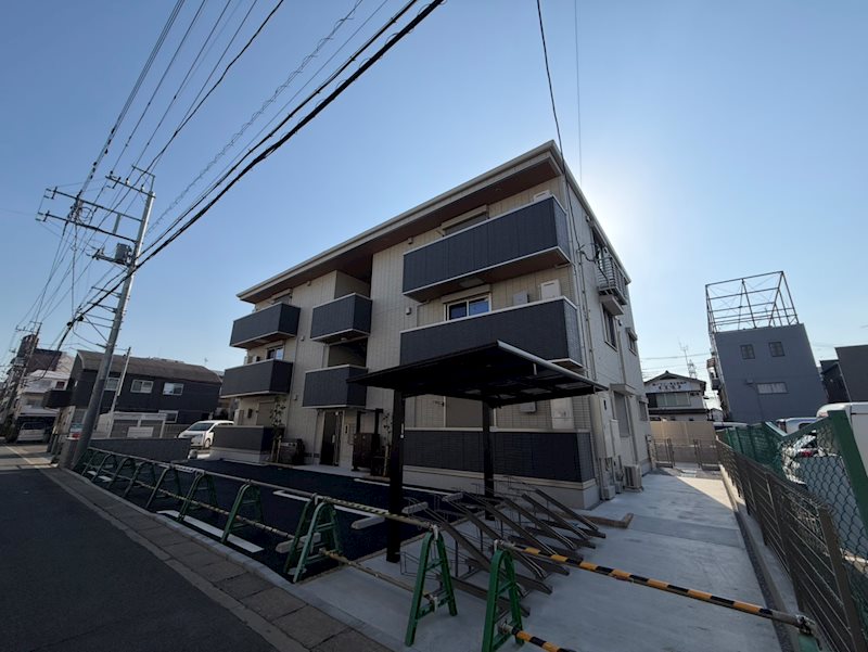 建物外観　2026年3月築　都市ガス　ペット可