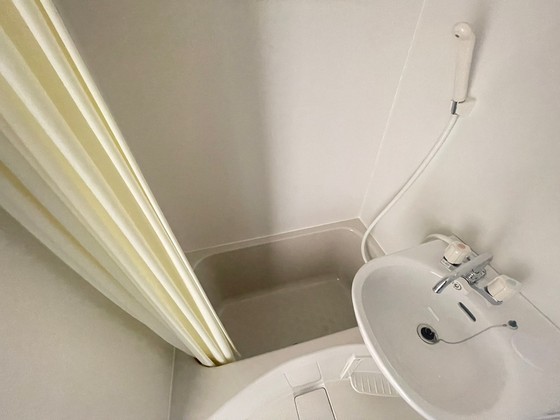 バス・シャワールーム　※別号室の写真です