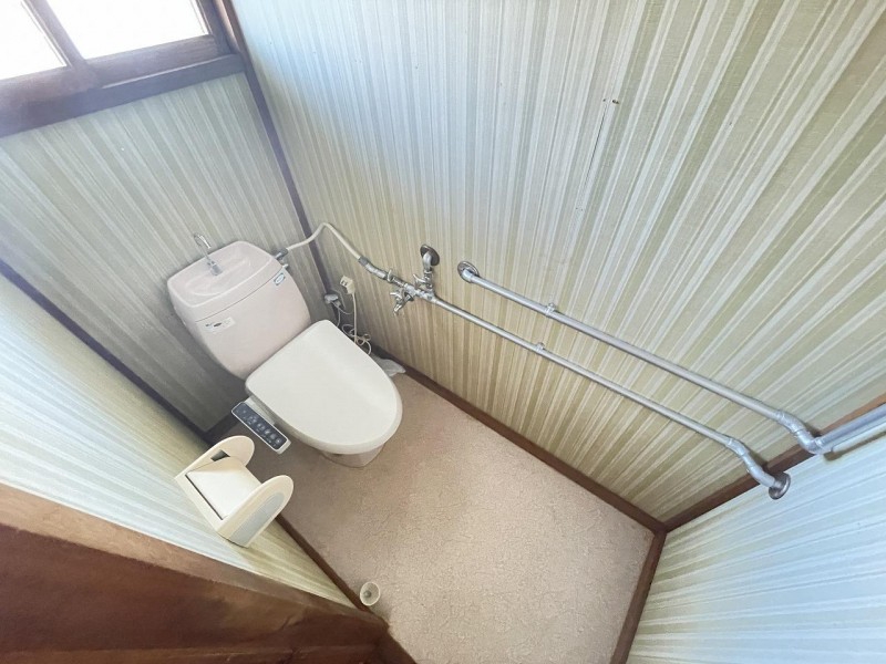 トイレ　トイレ