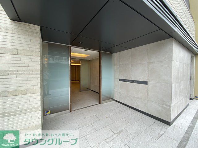 エントランス　エントランス