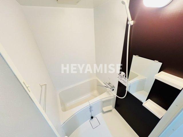 バス・シャワールーム　※室内画像は別号室のもの