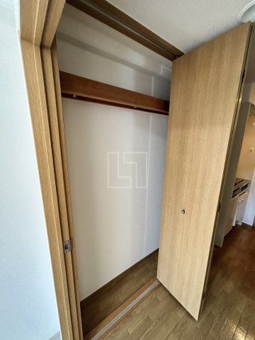 収納　エステムコート大阪城南　クローゼット