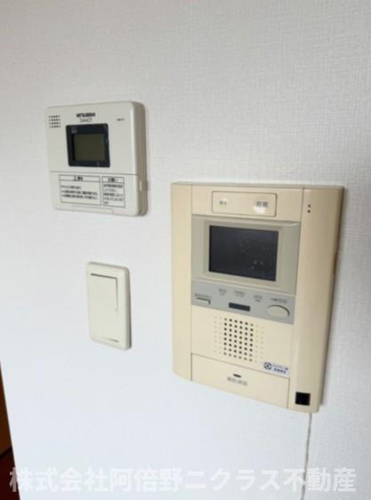 セキュリティ　内装は別部屋の参考写真です。