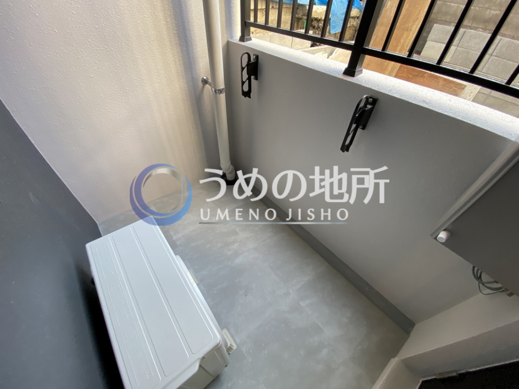 バルコニー　バルコニー