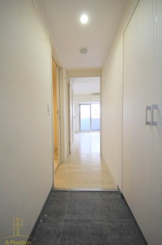 玄関　南堀江アパートメントグランデ