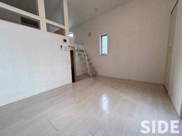 居室・リビング　※同シリーズ参考画像