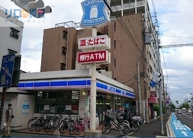 コンビニ　ローソン伊丹西台２丁目店（コンビニ）まで636m