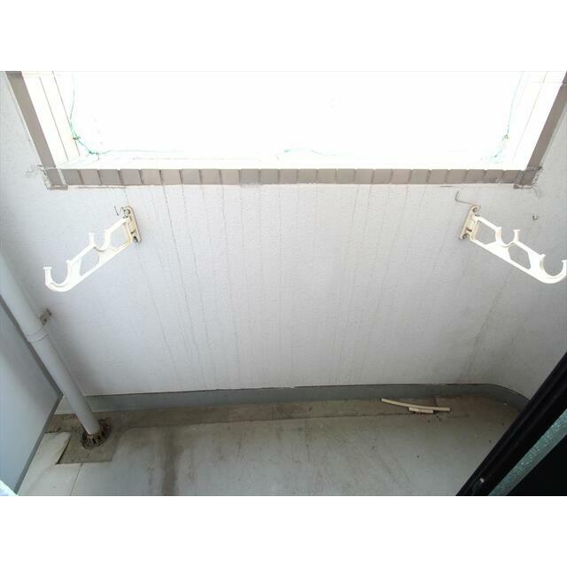 バルコニー　現況優先