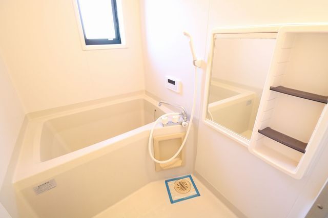 バス・シャワールーム　※写真は同タイプ部屋