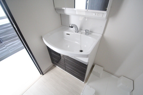洗面設備　※別部屋の写真です