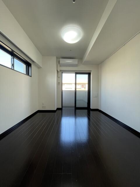 居室・リビング　きれいな洋室です