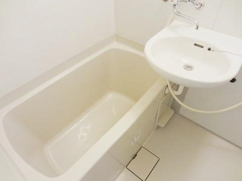 バス・シャワールーム　浴室